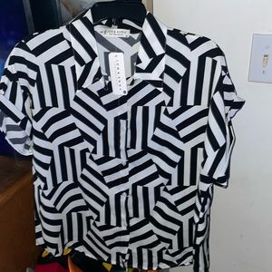Women’s black and white pattern dress shirt